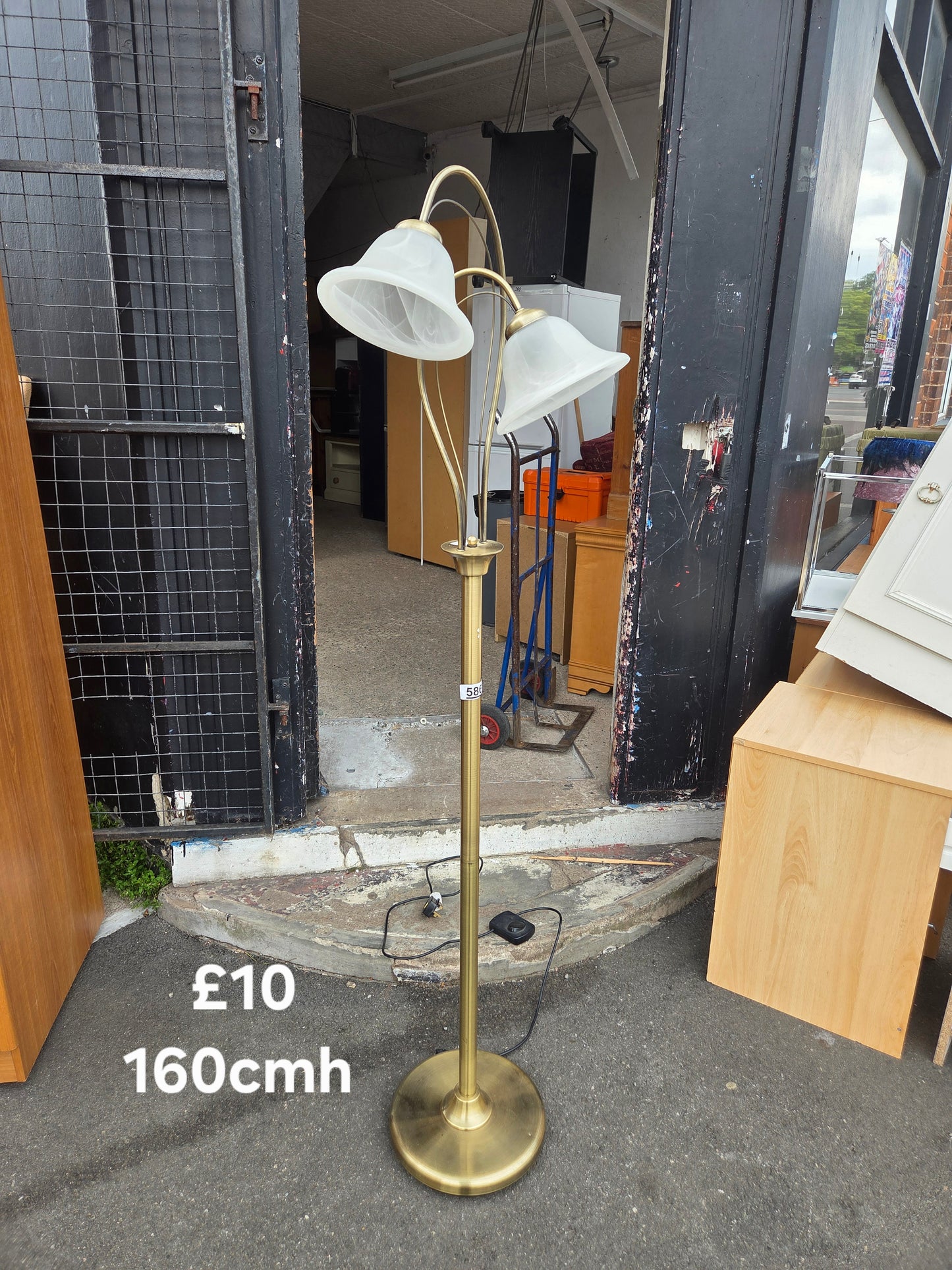 Standing lamp ๐ Free delivery in Leicester ๐