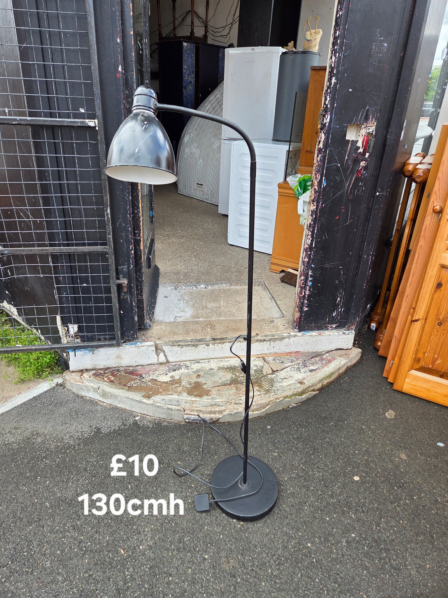 Standing lamp ๐ Free delivery in Leicester ๐