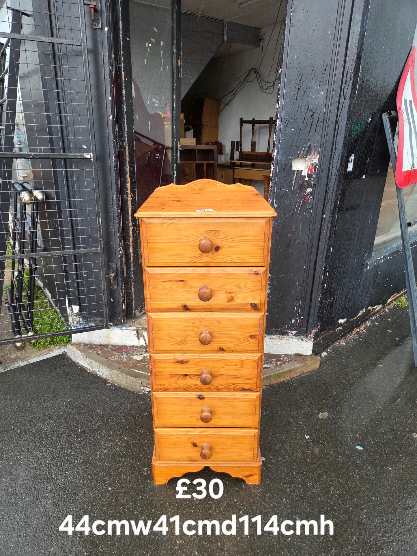 Tall chest of drawers ๐ Free delivery in Leicester ๐