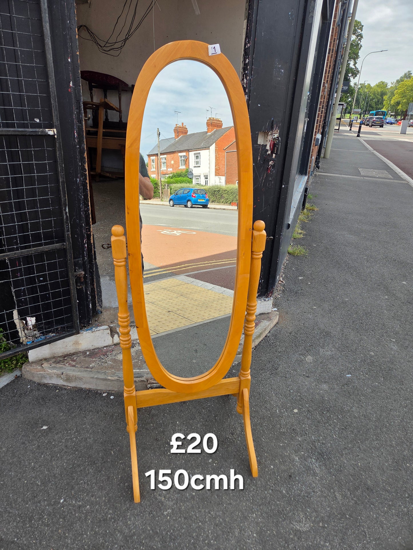 Standing mirror ๐ Free delivery in Leicester ๐