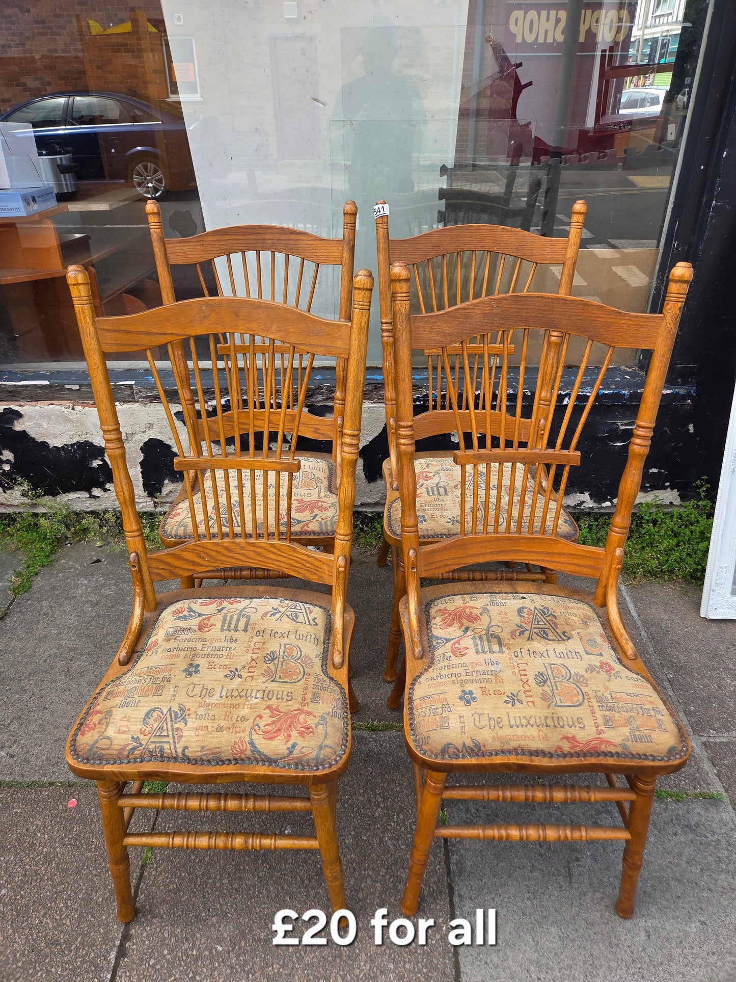4 chairs ๐ Free delivery in Leicester ๐