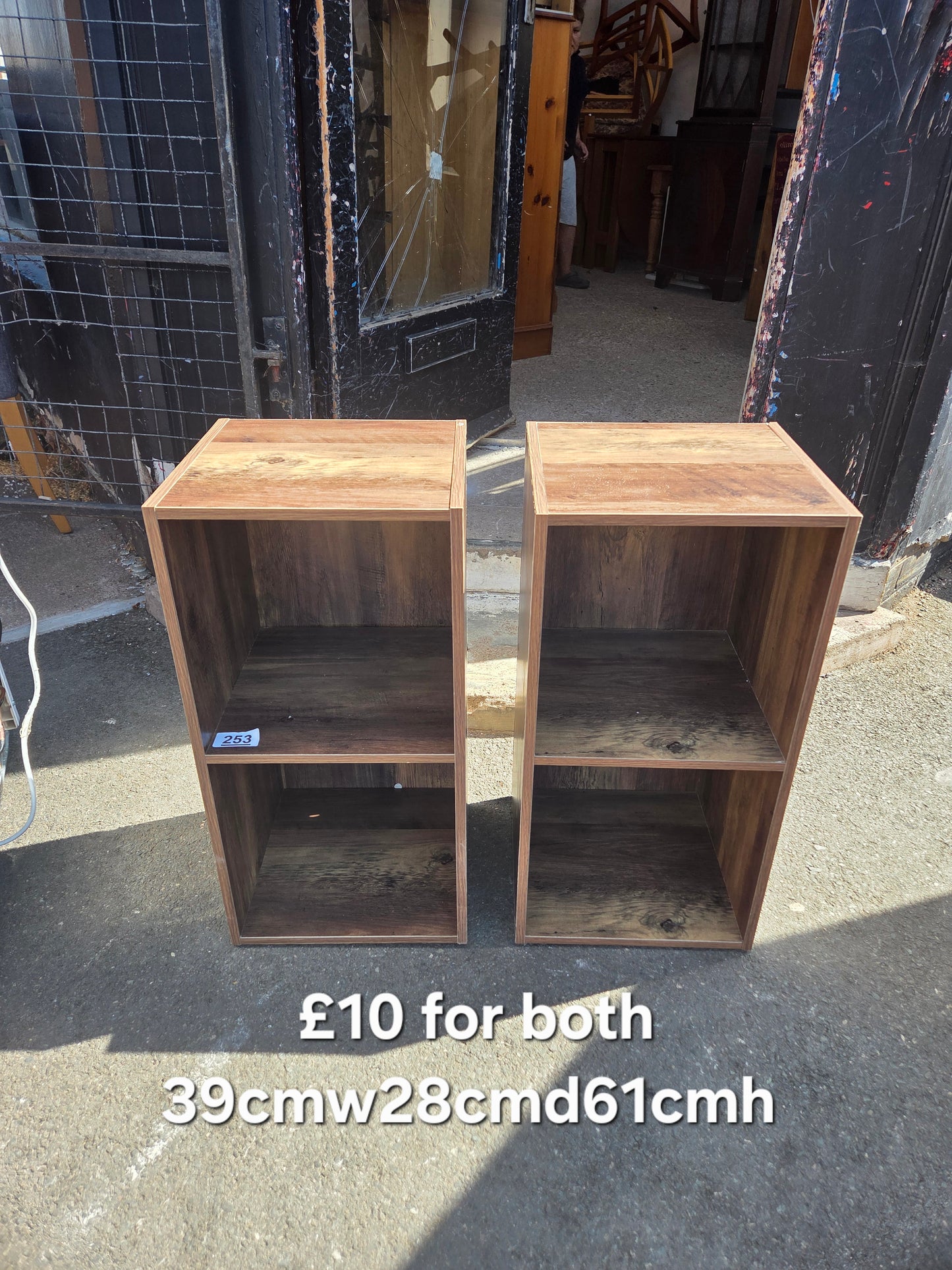 2 shelving units π Free delivery in Leicester π