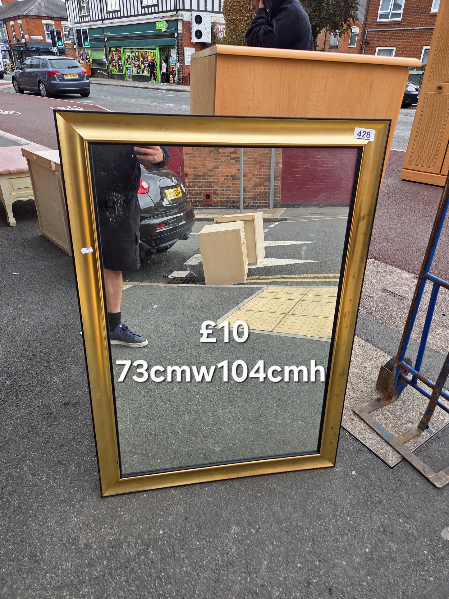 Mirror Free Delivery in Leicester