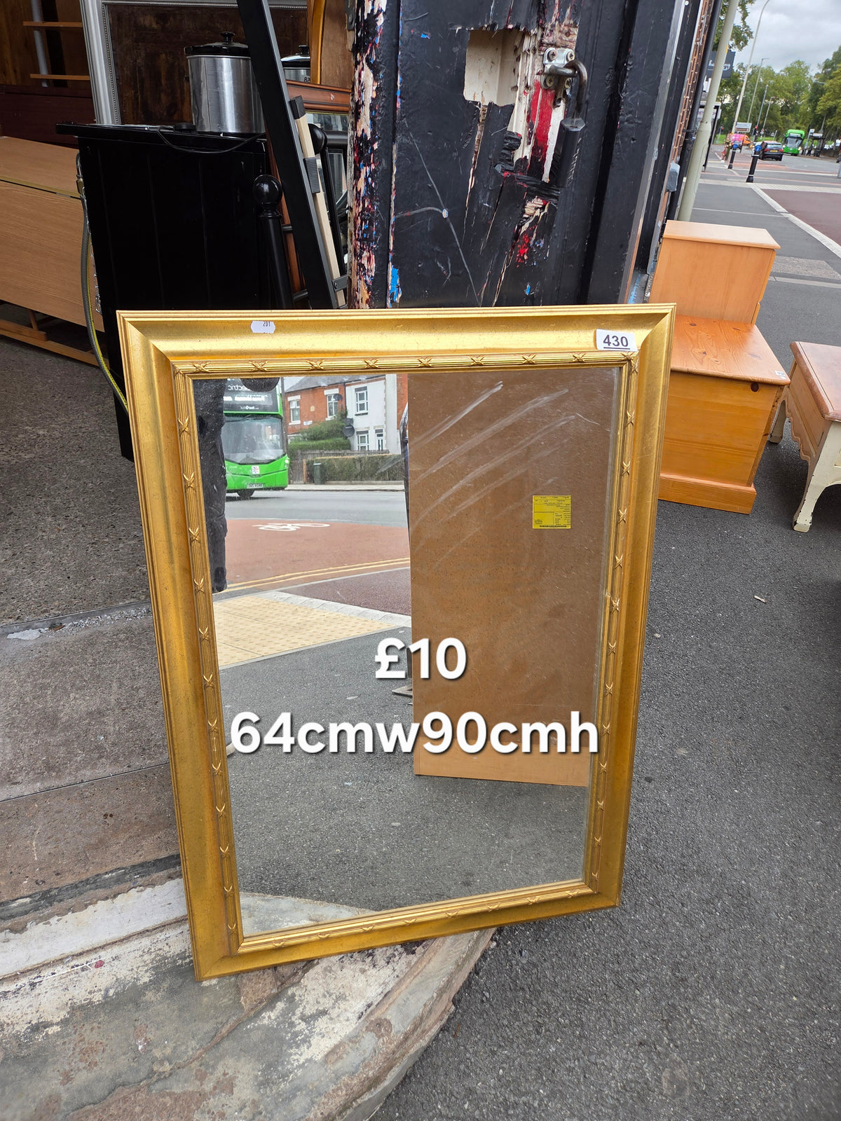 Mirror Free Delivery in Leicester