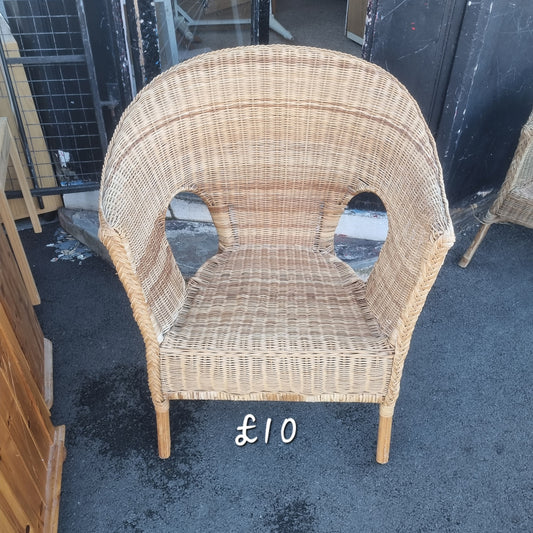 Wicker chair 🌟 Free delivery in Leicester 🌟