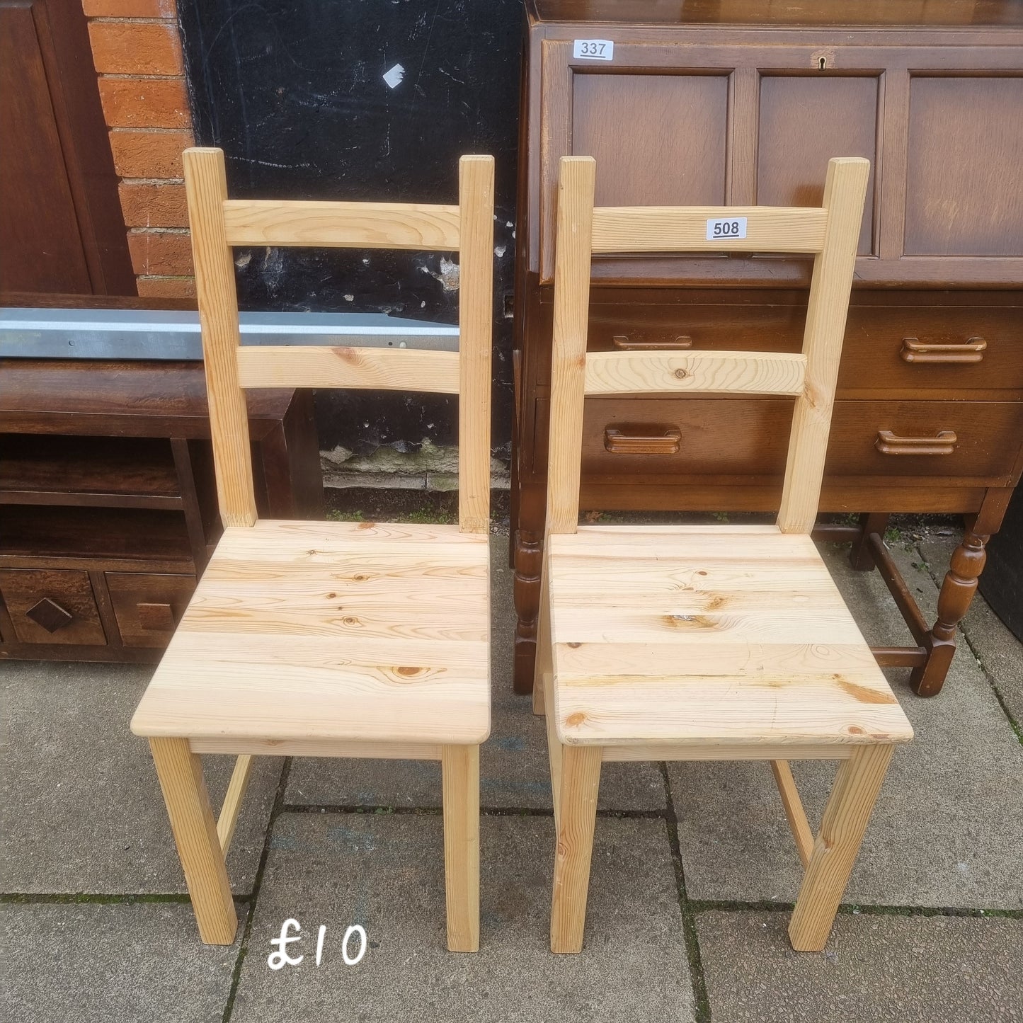 2 chairs