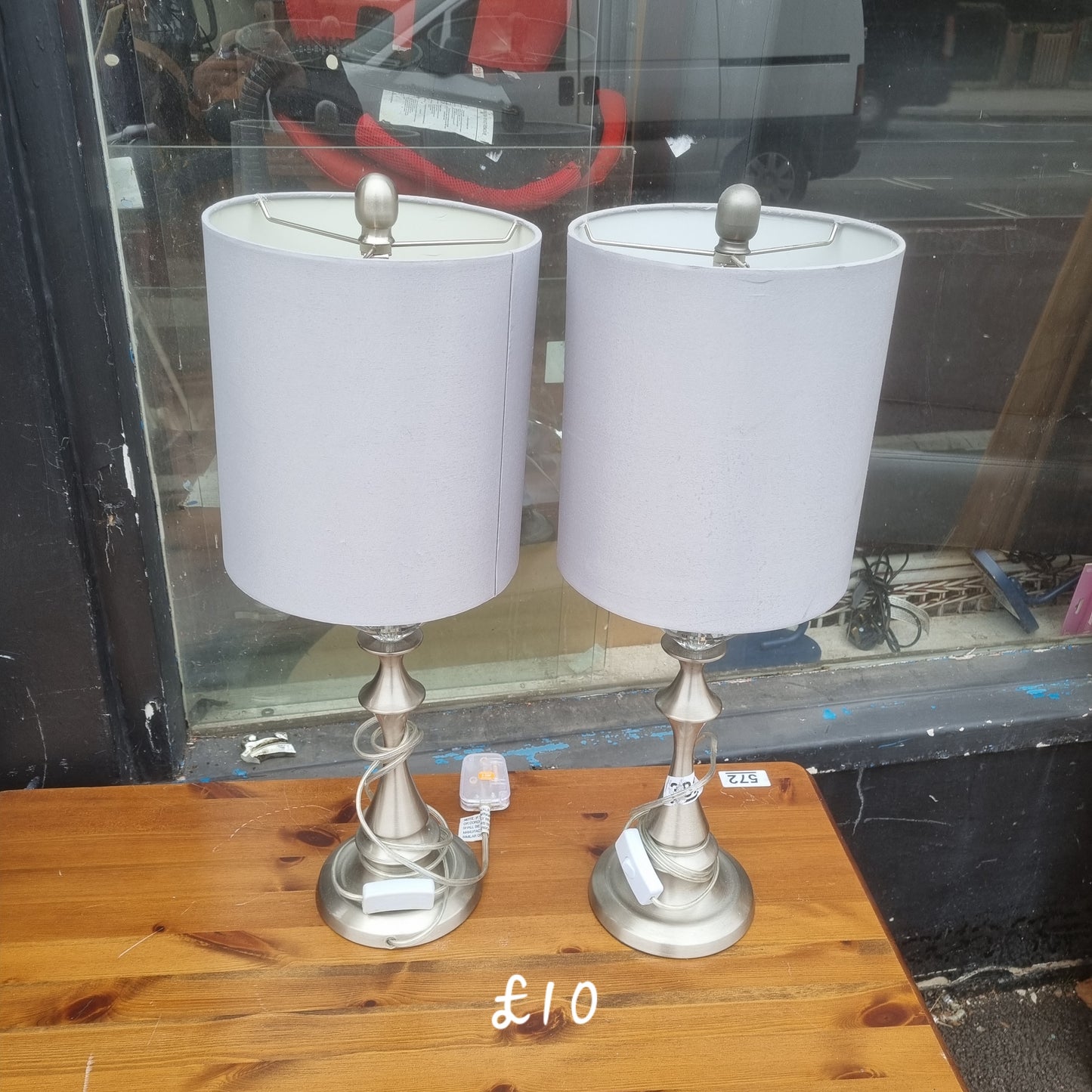 2 lamps 🌟 Free delivery in Leicester 🌟