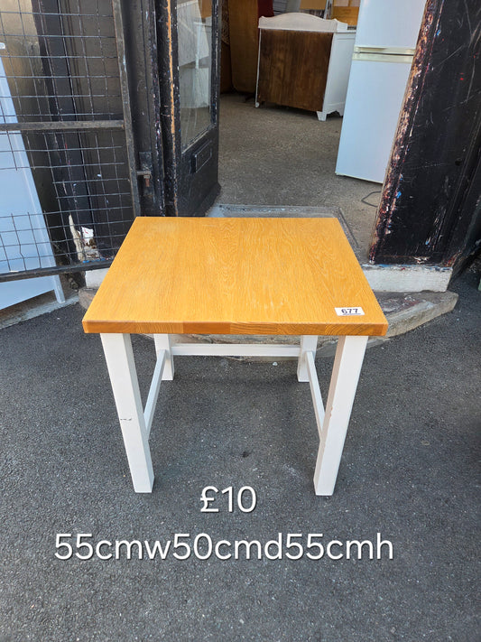 Side table 🌟 Free delivery in Leicester 🌟