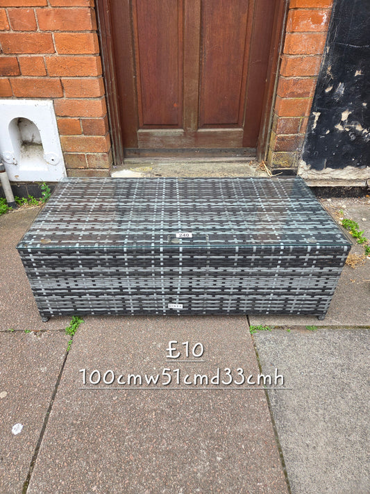 Rattan table 🌟 Free delivery in Leicester 🌟