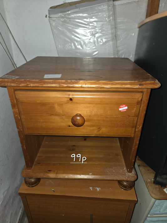 Bedside table