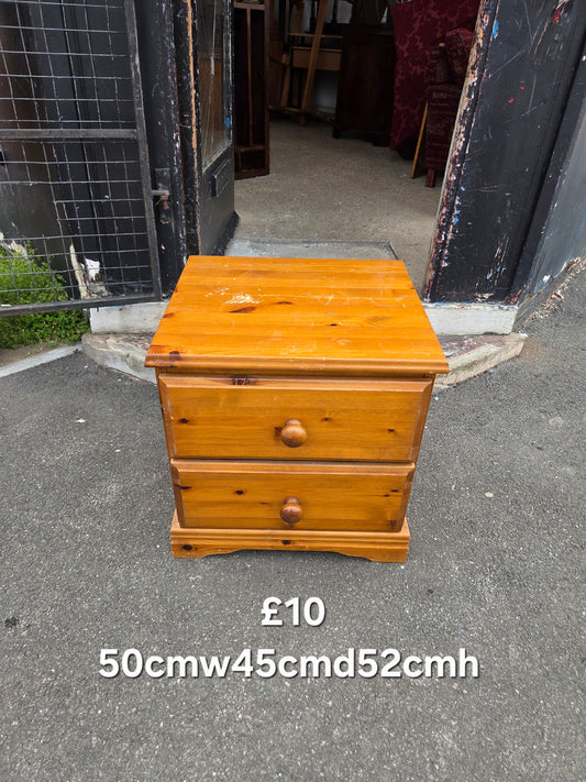 Bedside table 🌟 Free delivery in Leicester 🌟
