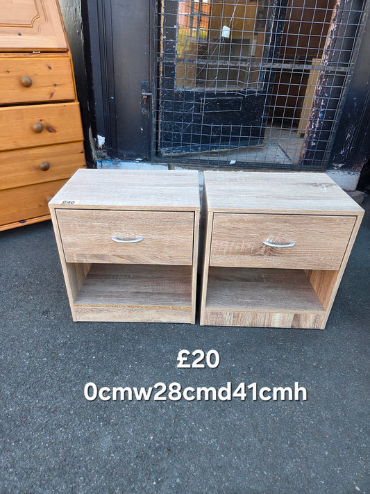 2 bedside tables 🌟 Free delivery in Leicester 🌟