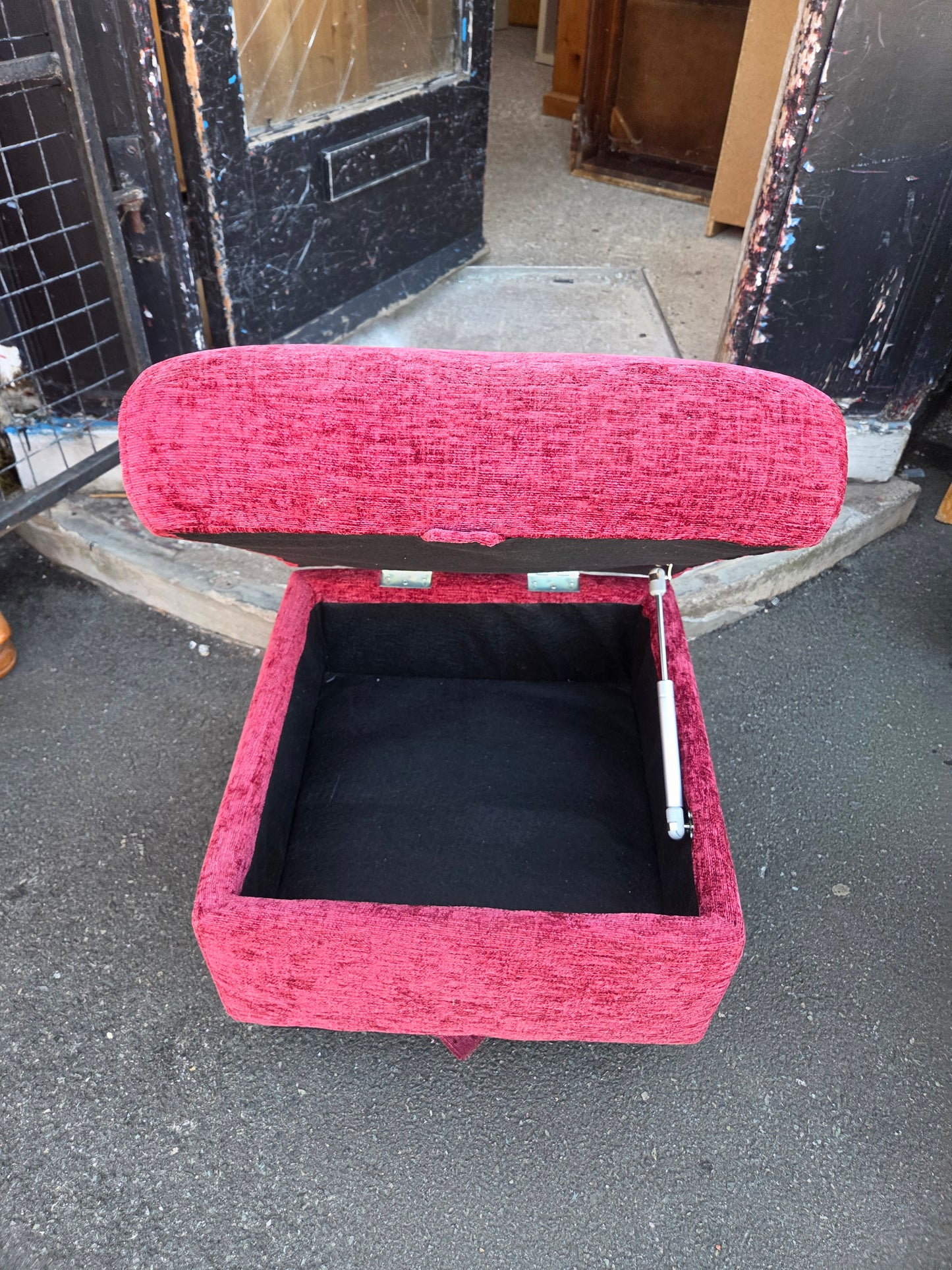Foot stool 🌟 Free delivery in Leicester 🌟