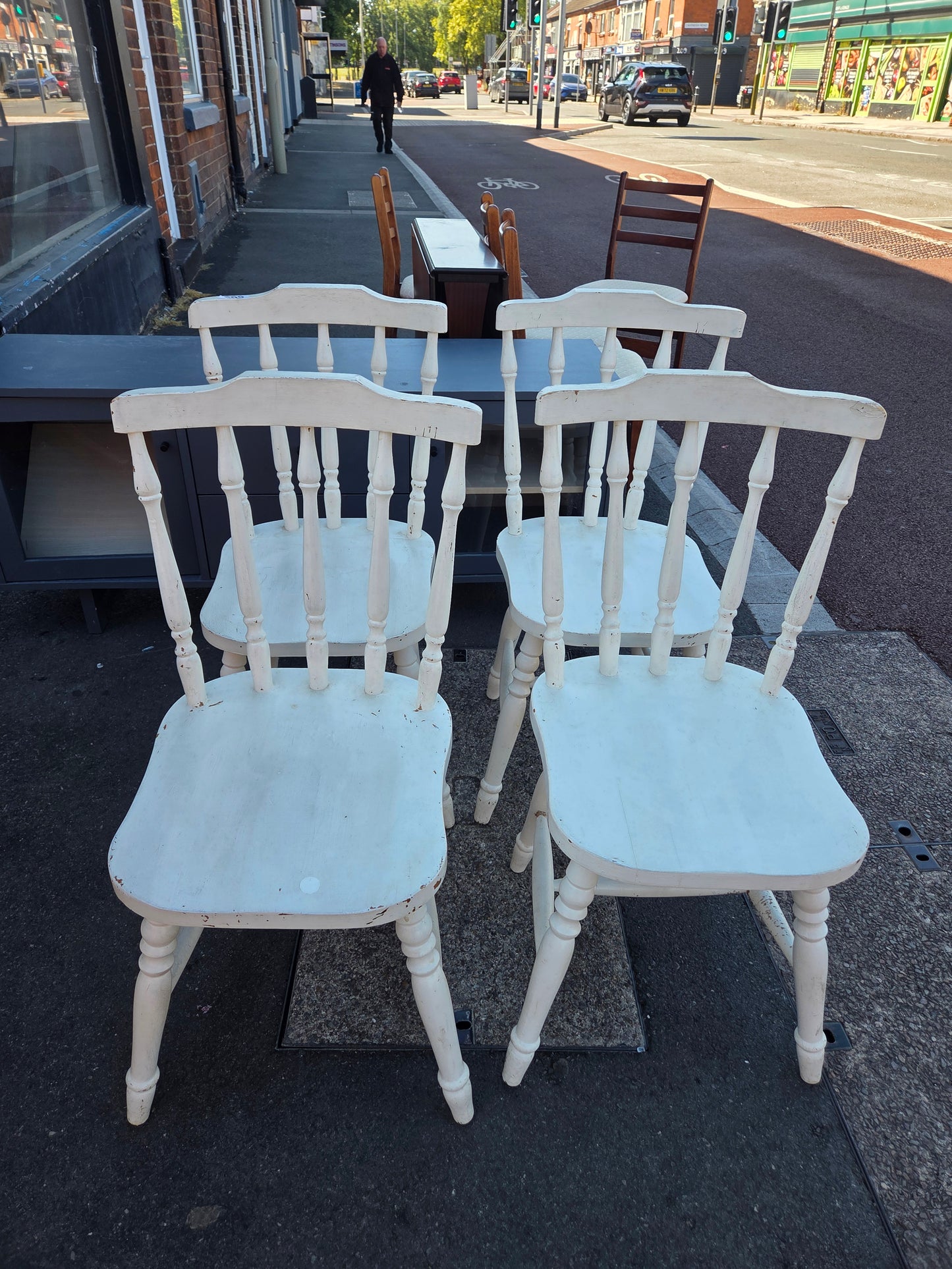Dining table and 4 chairs 🌟 Free delivery in Leicester 🌟