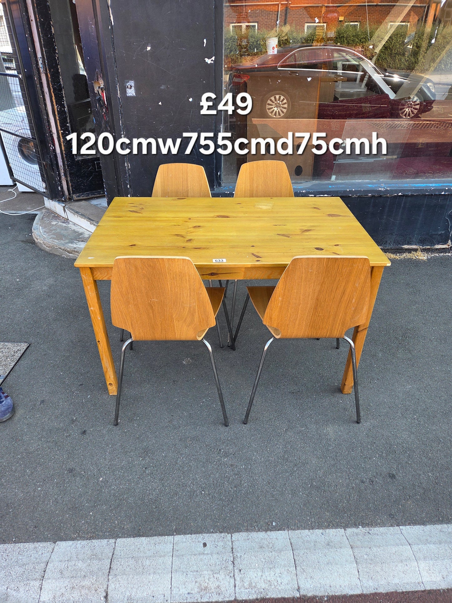 Dining table and 4 chairs 🌟 Free delivery in Leicester 🌟