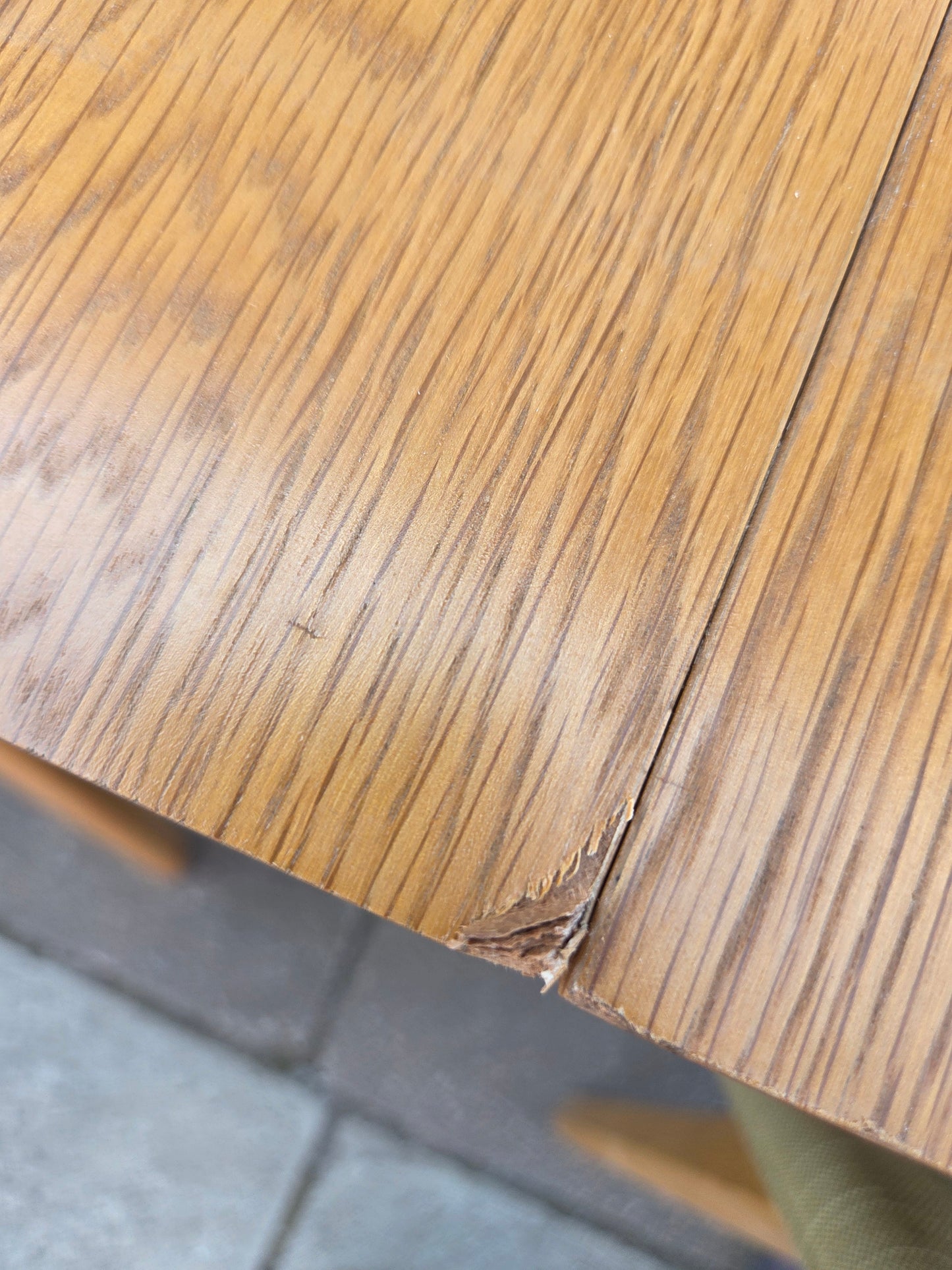 Dining table and 4 chairs 🌟 Free delivery in Leicester 🌟