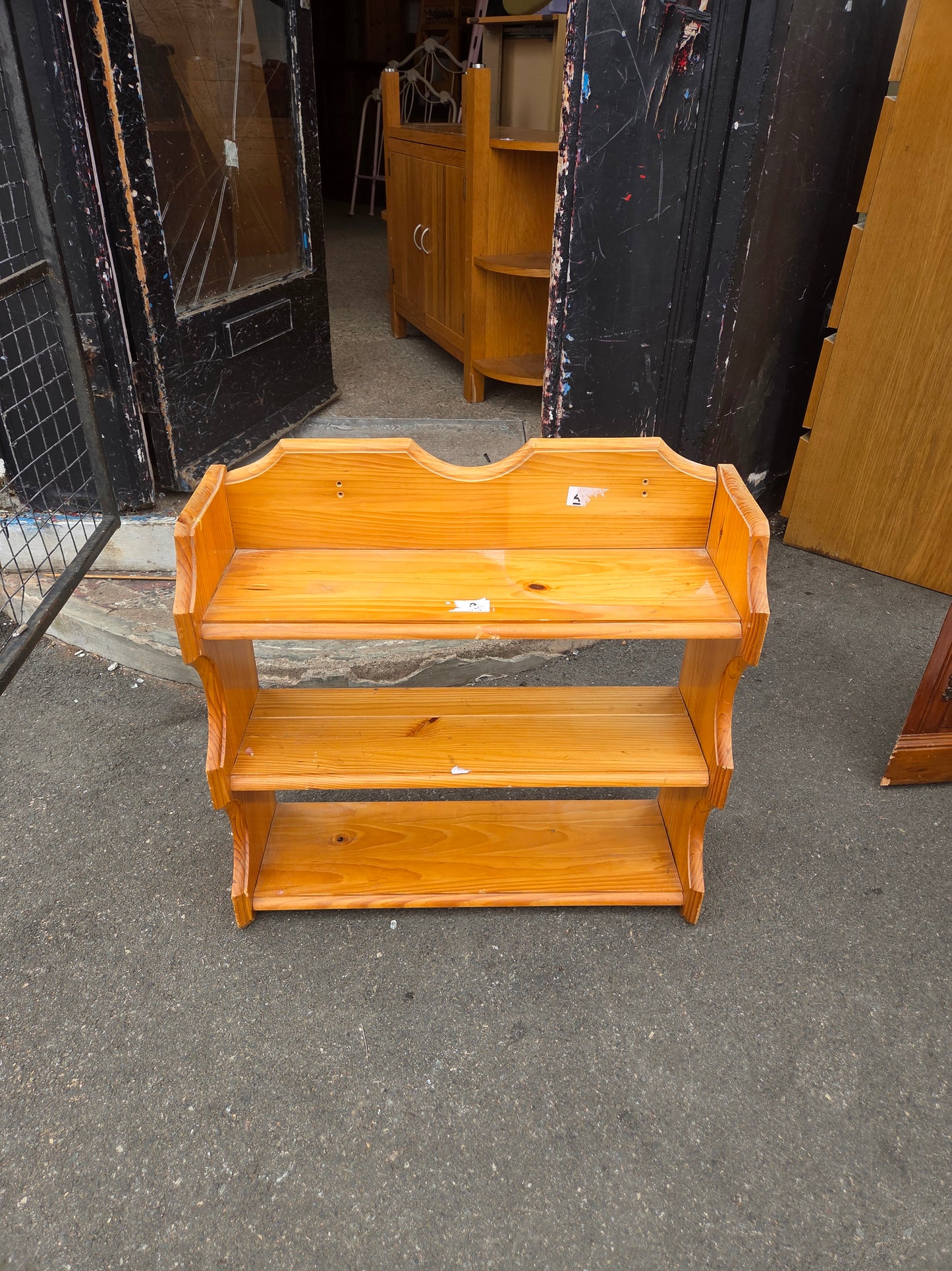 Shelving unit