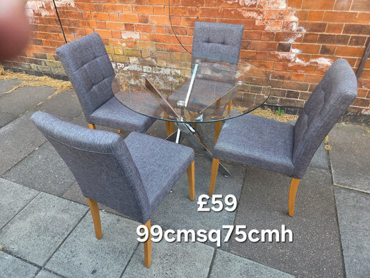 Dining table and 4 chairs 🌟 Free delivery in Leicester 🌟