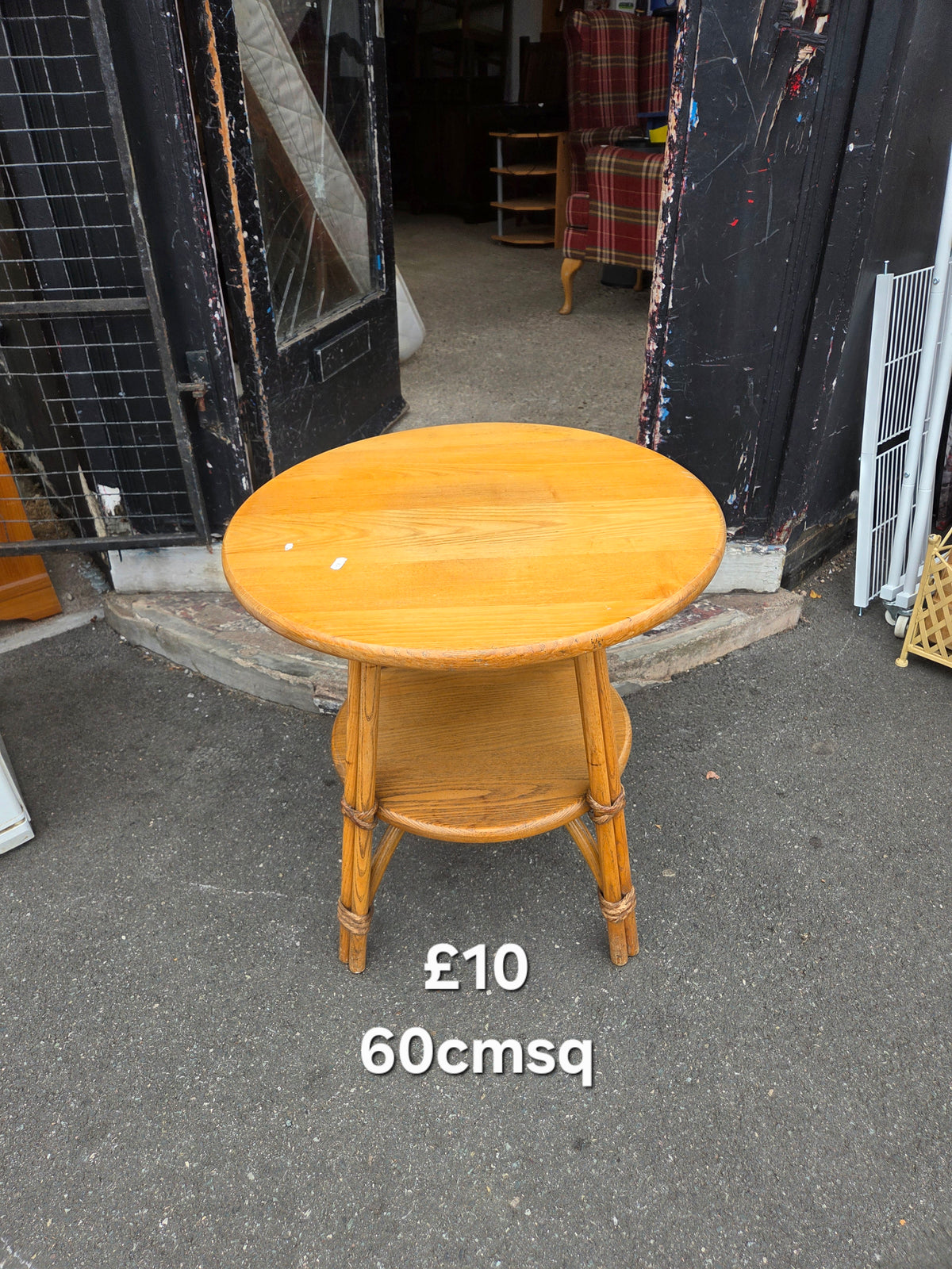 Round wooden table Free Delivery in Leicester