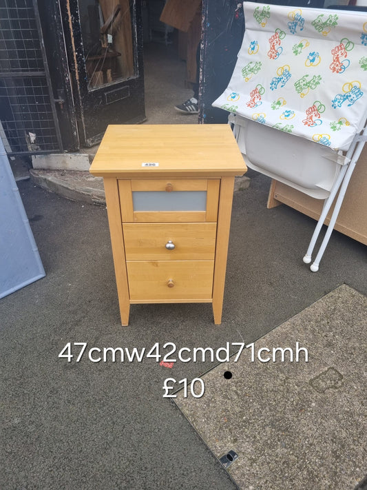 Bedside table 🌟 Free delivery in Leicester 🌟