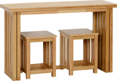 Richmond Foldaway Dining Set (2 Stools)
Oak Varnish